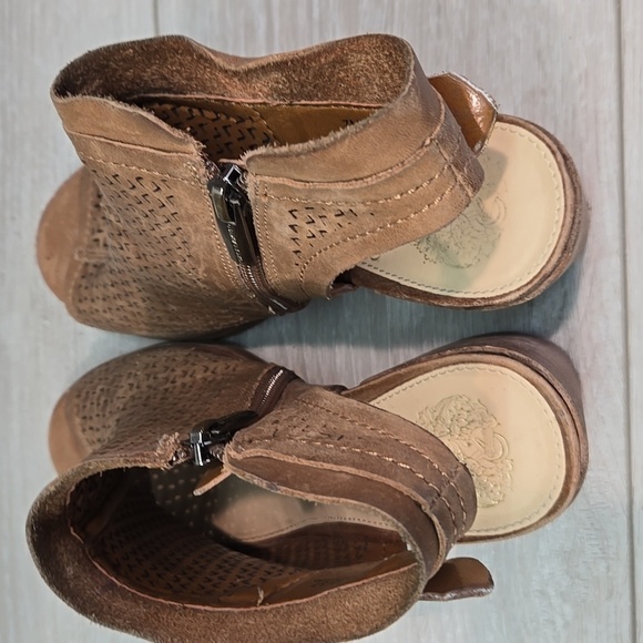 Vince Camuto Women Ankle Leather Open Toe Heels shoes sz 7M - Picture 6 of 11